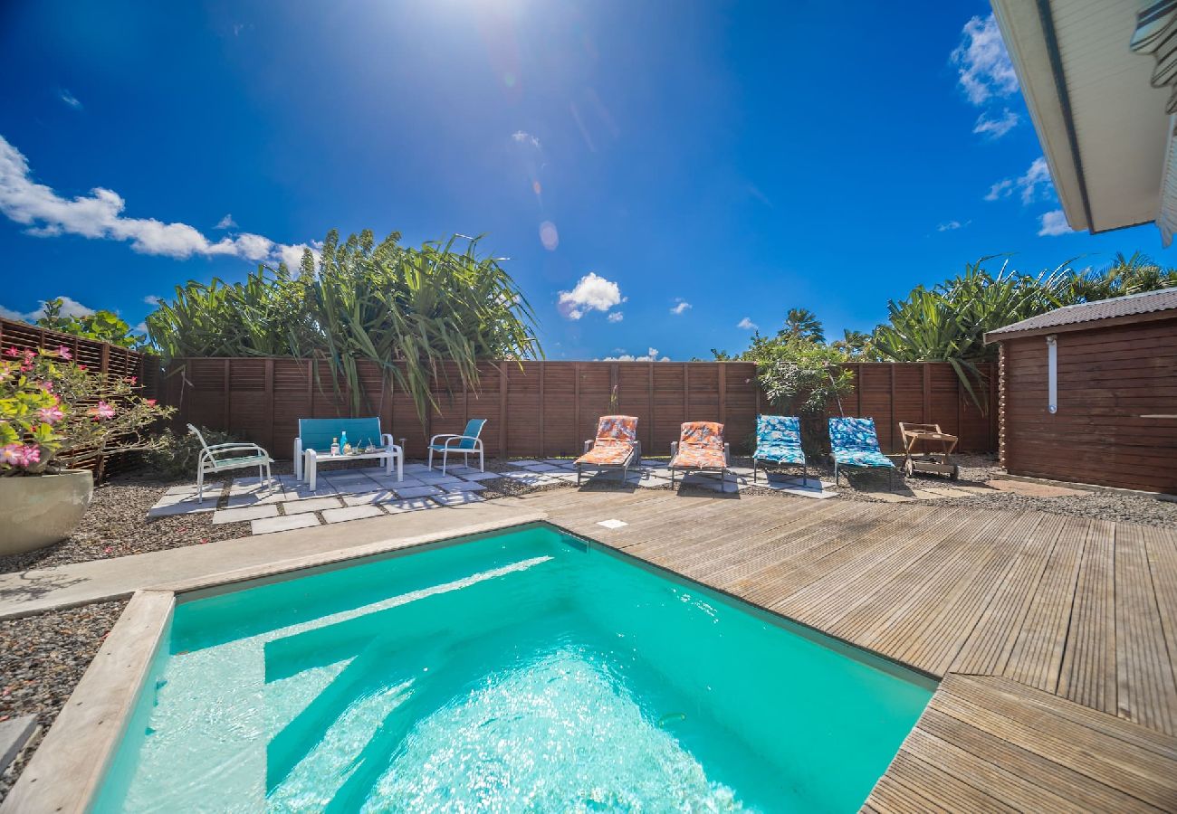 Villa en Sainte-Luce - Villa Serenity: Piscine, Confort et Plage à 5 min